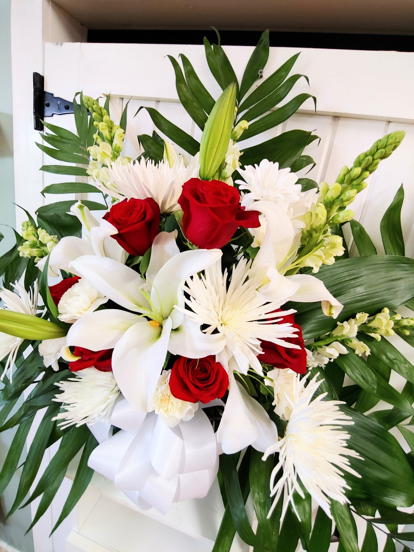 Red and White Floor Basket Memorial / Sympathy