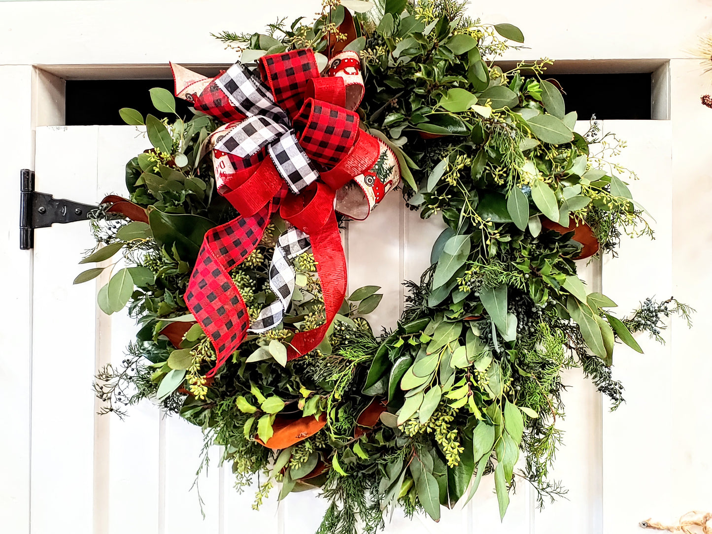 Fresh Magnolia Cedar Eucalyptus And Holly Christmas Wreath