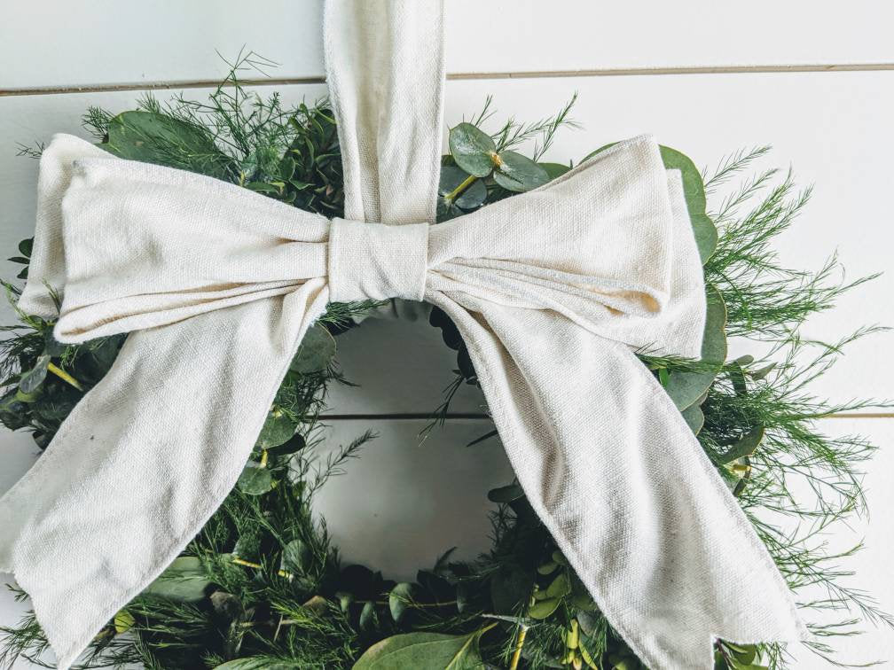 Fresh Eucalyptus Boxwood Wreath for window and door with white bow, Rustic Wreath, Farmhouse Wreath, Wedding Wreath, Kitchen Wreath