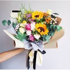 Handtied Bouquet Bright And Cheery