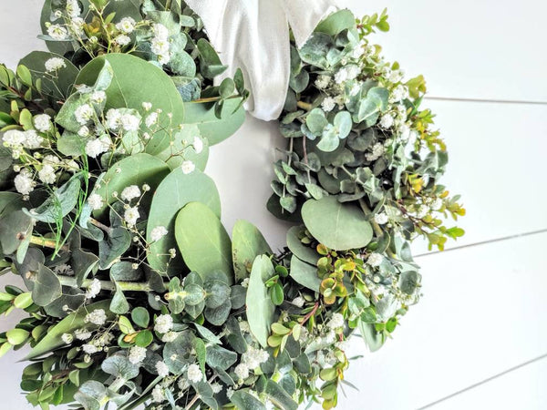 Fresh Eucalyptus Boxwood Wreath With White Bow and Real Baby's Breath Flowers, Green Wreath, Farmhouse Wreath, Rustic Wreath, Wedding Wreath