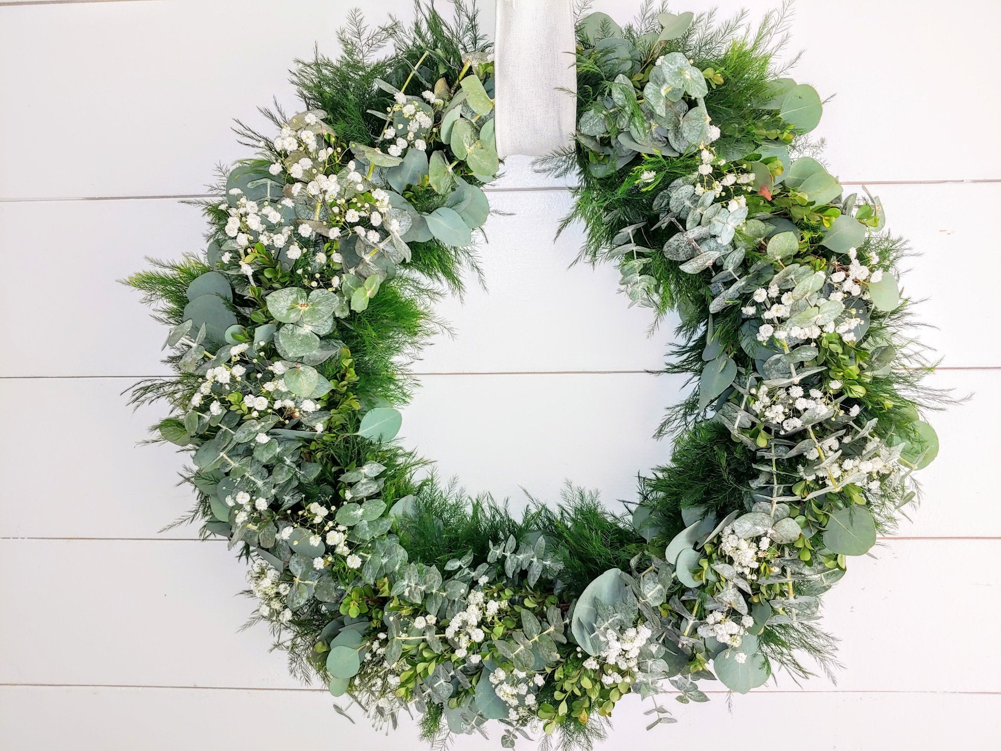Fresh Eucalyptus Boxwood Wreath With White Bow and Babies Breath Flowers, Green Wreath, Farmhouse Wreath, Rustic Wreath, Wedding Wreath